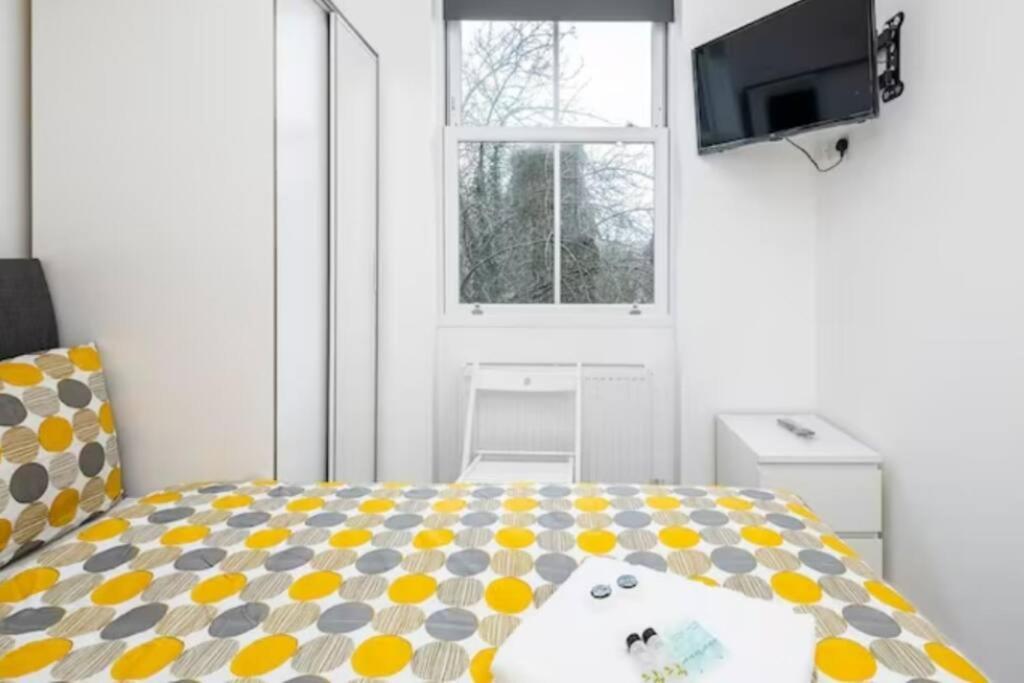 לונדון Great Location Service And Stay Double Ensuite Room With Shared Kitchen- 5Mins Walk From Tufnell Park מראה חיצוני תמונה